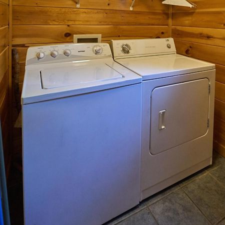 Firefly Lodge Holiday Home Gatlinburg Exterior foto